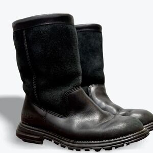 UGG Boots Brooks 5381 Womens Black 6 Leather & Suede Shearling Lined Lug Sole